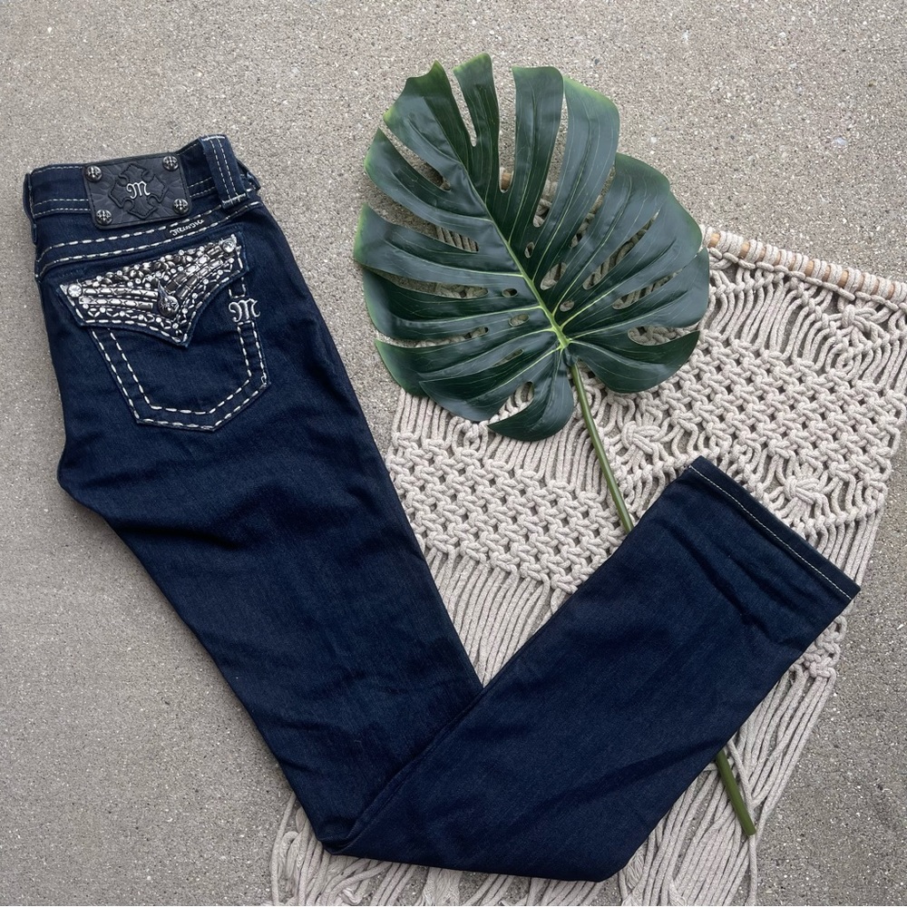 Miss Me Straight Jeans Size 27